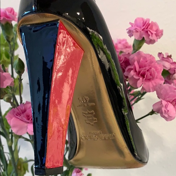 Jimmy Choo Shoes - Picture 10 of 16